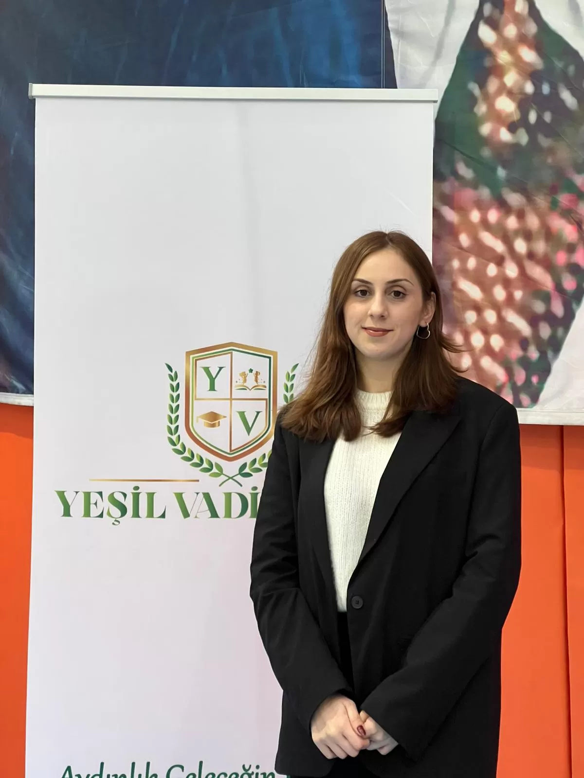 Öğretmen Selin Ünal