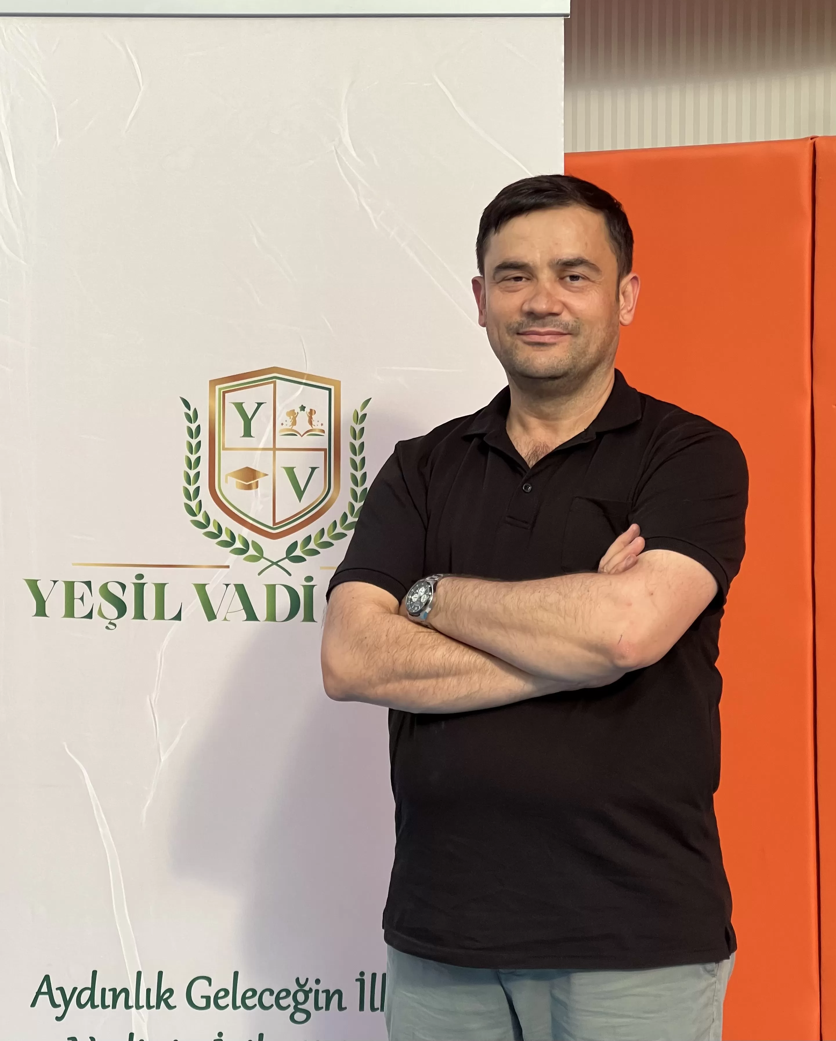 Öğretmen Ahmet DEMİRTAŞ