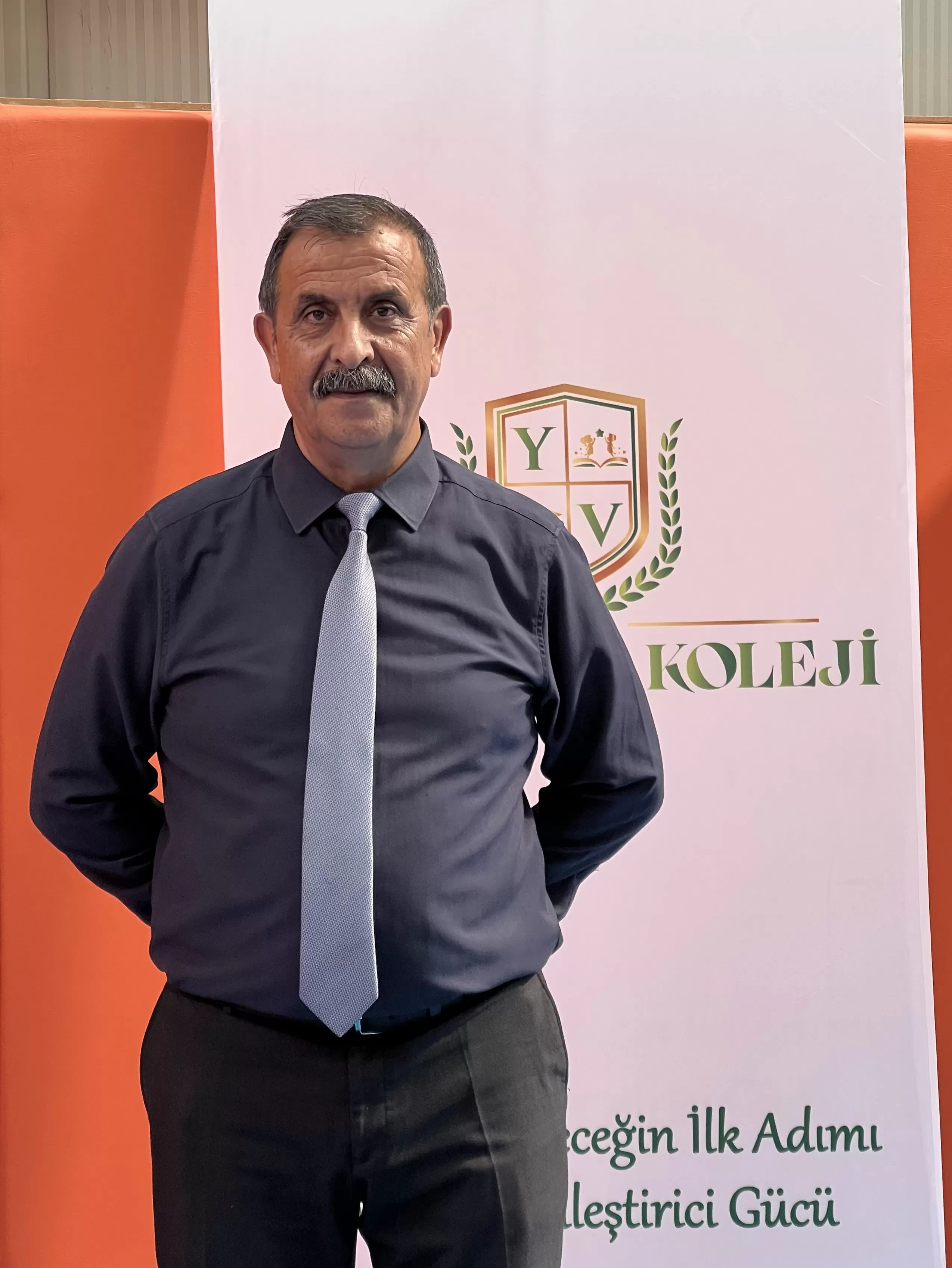 Öğretmen Reşat BAYRAM